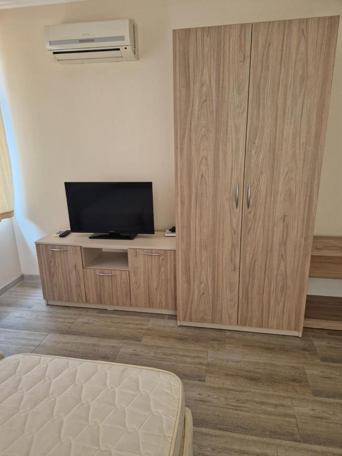 Dara Hotel Primorsko Zewnętrze zdjęcie