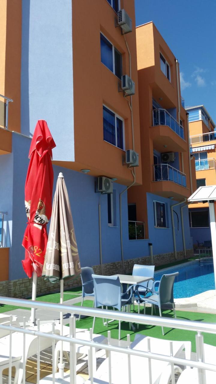 Dara Hotel Primorsko Zewnętrze zdjęcie