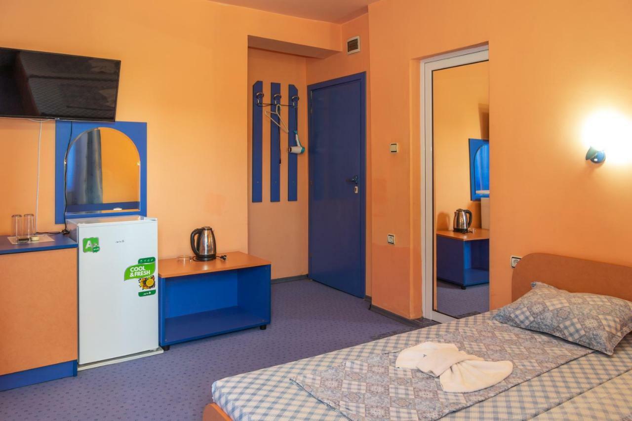 Dara Hotel Primorsko Zewnętrze zdjęcie