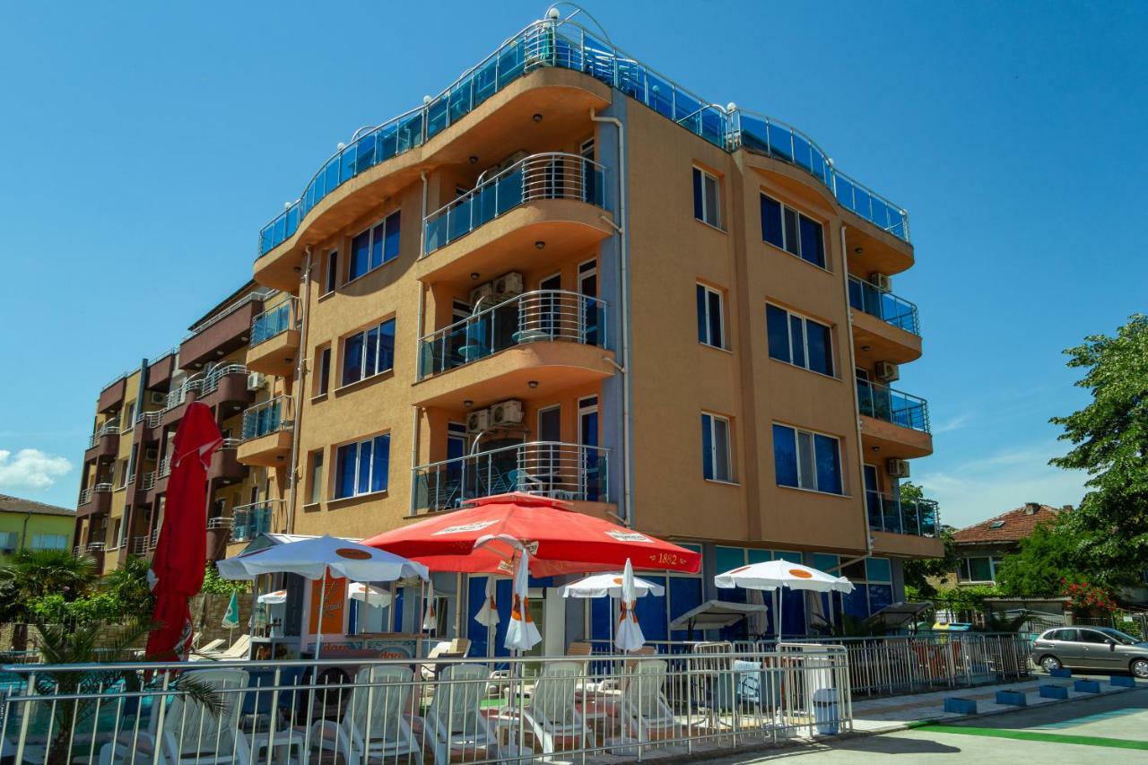 Dara Hotel Primorsko Zewnętrze zdjęcie