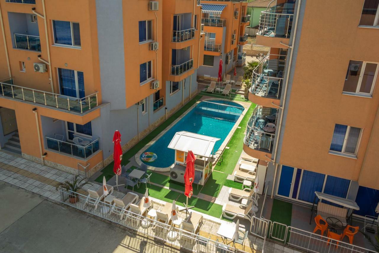 Dara Hotel Primorsko Zewnętrze zdjęcie