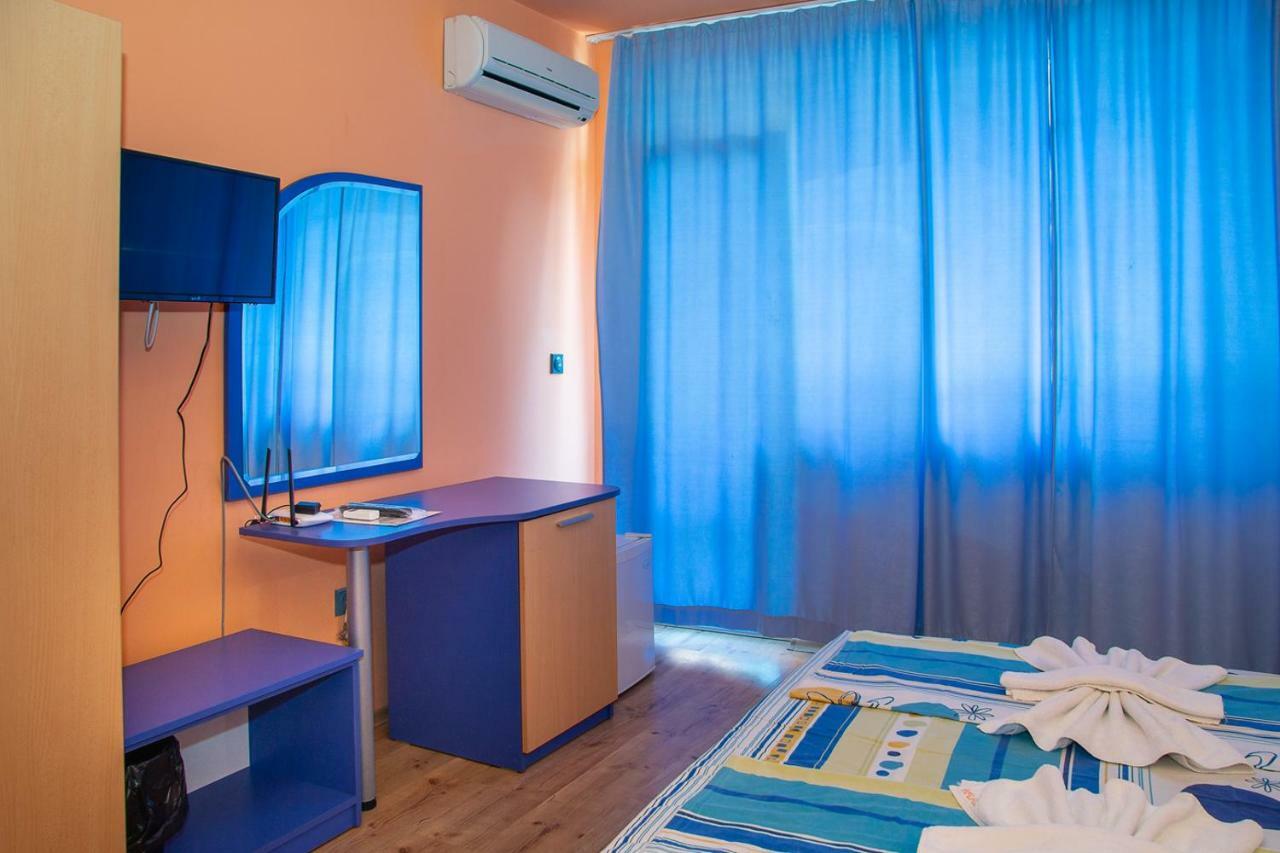Dara Hotel Primorsko Zewnętrze zdjęcie